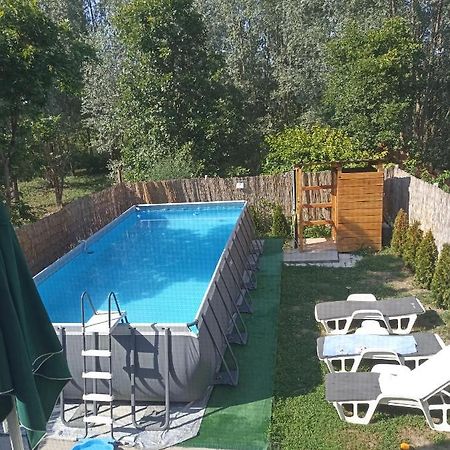 Vikendica Apartments Dunav Ms Celarevo 外观 照片