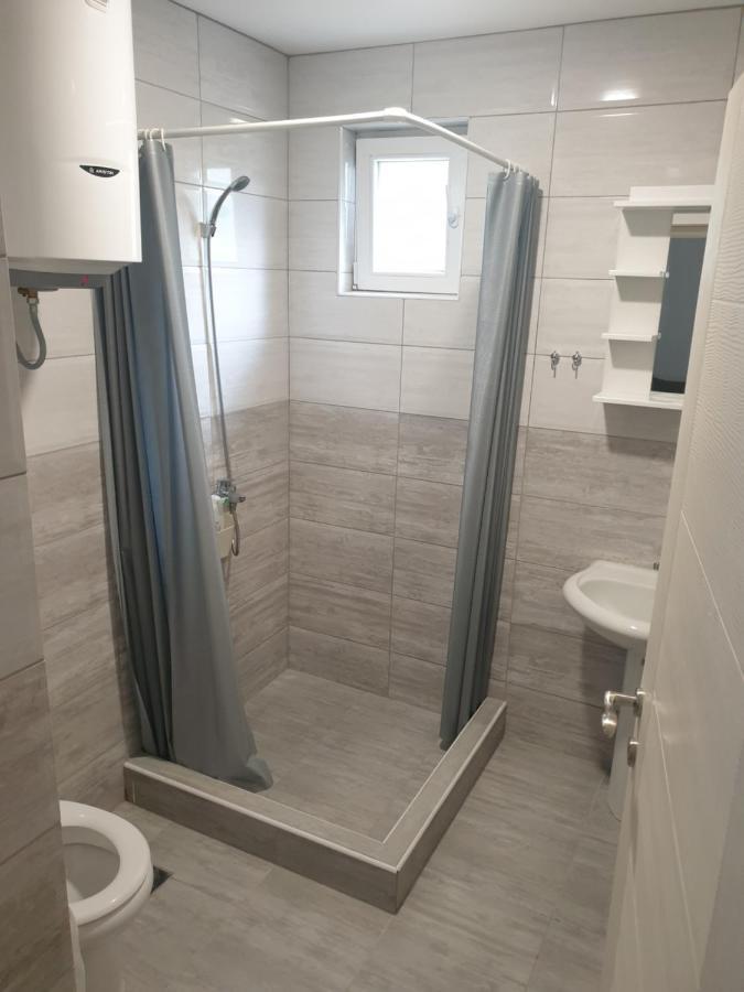 Vikendica Apartments Dunav Ms Celarevo 外观 照片