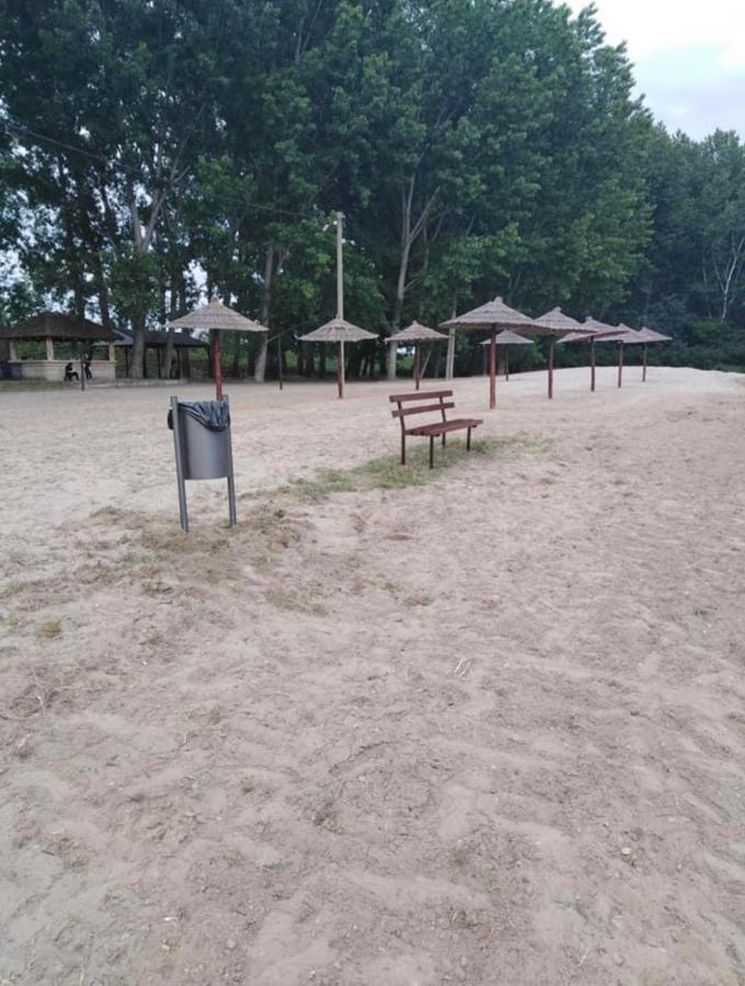 Vikendica Apartments Dunav Ms Celarevo 外观 照片